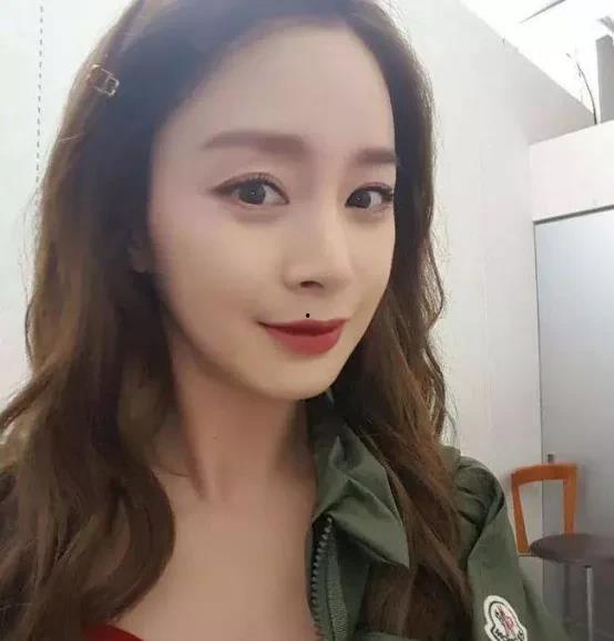 爆料金泰熙运动视频,运动达人风采尽显